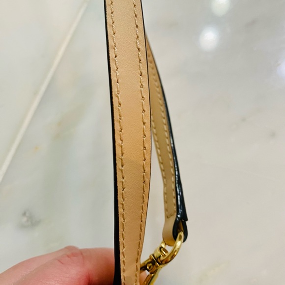 Michael Kors Wristlet - Picture 4 of 7